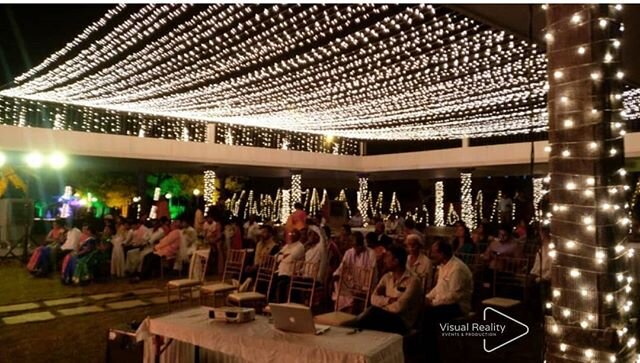 Canopy of lights ❤️ #weddings #weddingideas #weddingdecor #decorideas #decorinspo #decorinspiration #weddinglights #bangalore #vrep #visualrealityevents