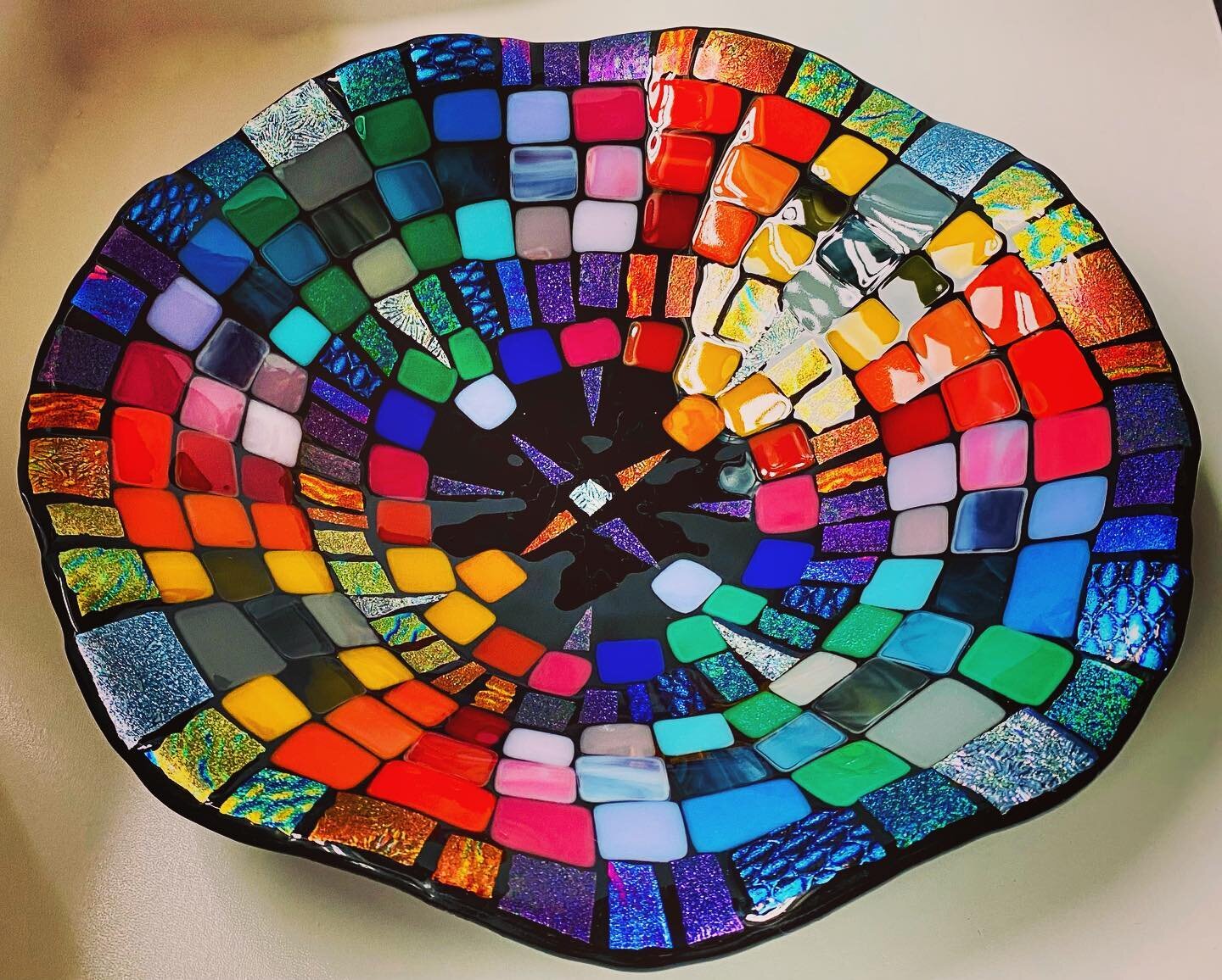 Wavy Rainbow Bowl $83 https://etsy.me/3F8w6Bz  #etsysellersofinstagram #chiglasscollective #bullseyeglass #dichroglass #rainbow #mosiac #femaleartist #shoplocal #chicagoartists #greatgifts