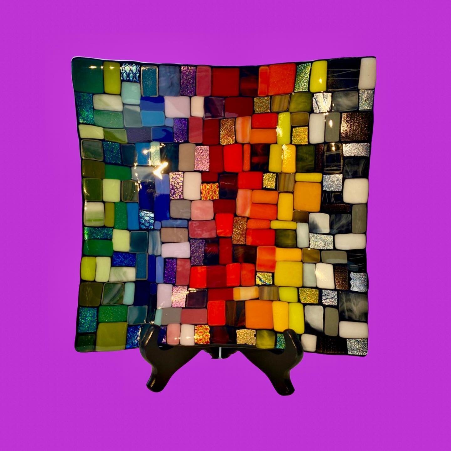 Rainbow Envelope Tray 11&rdquo; Square $87 
www.etsy.com/listing/1176798612

#chiglasscollective #bullseyeglass #womanartist #glassart #shopsmallbusiness #rainbow #mosaicart #addsomecolortoyourlife