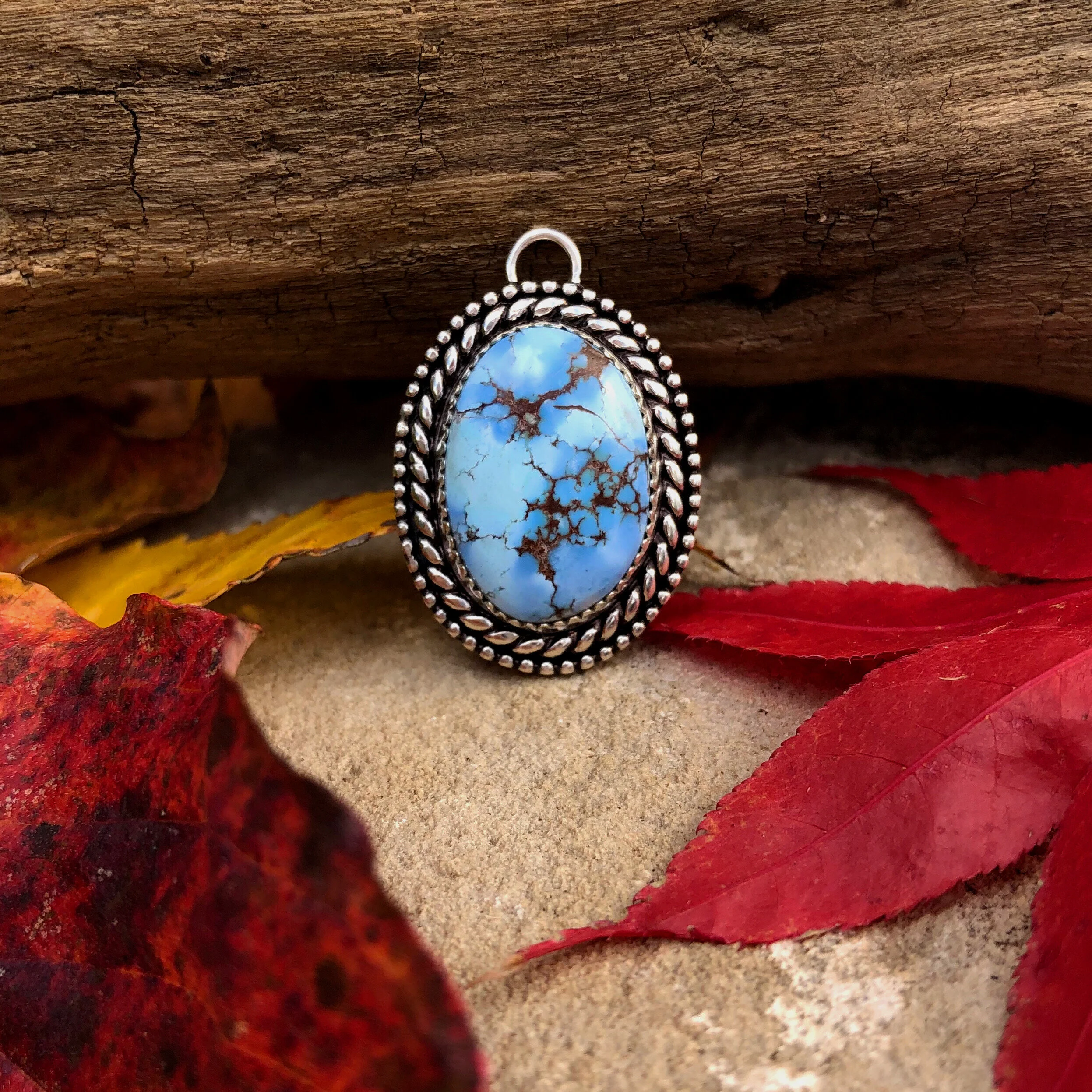 889448A2-3D6B-4D1C-B99C-4108605E7B4A