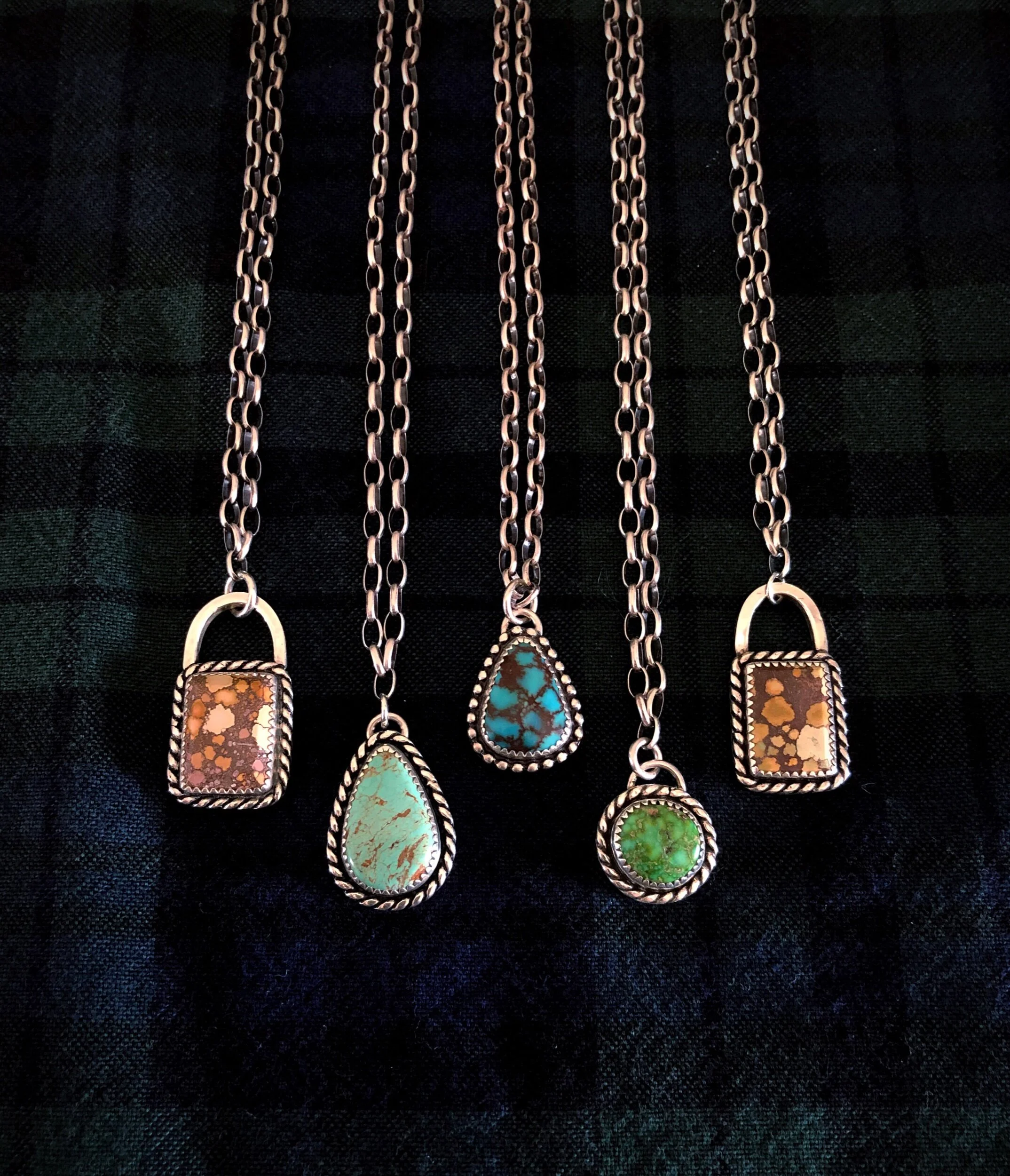 C64EBB5E-BF52-47A5-BD49-10E2D6737FBD