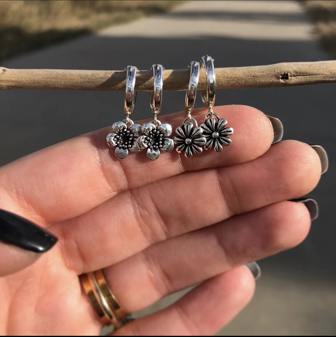 D568F102-1BCF-4B59-8722-43C503AE4A95