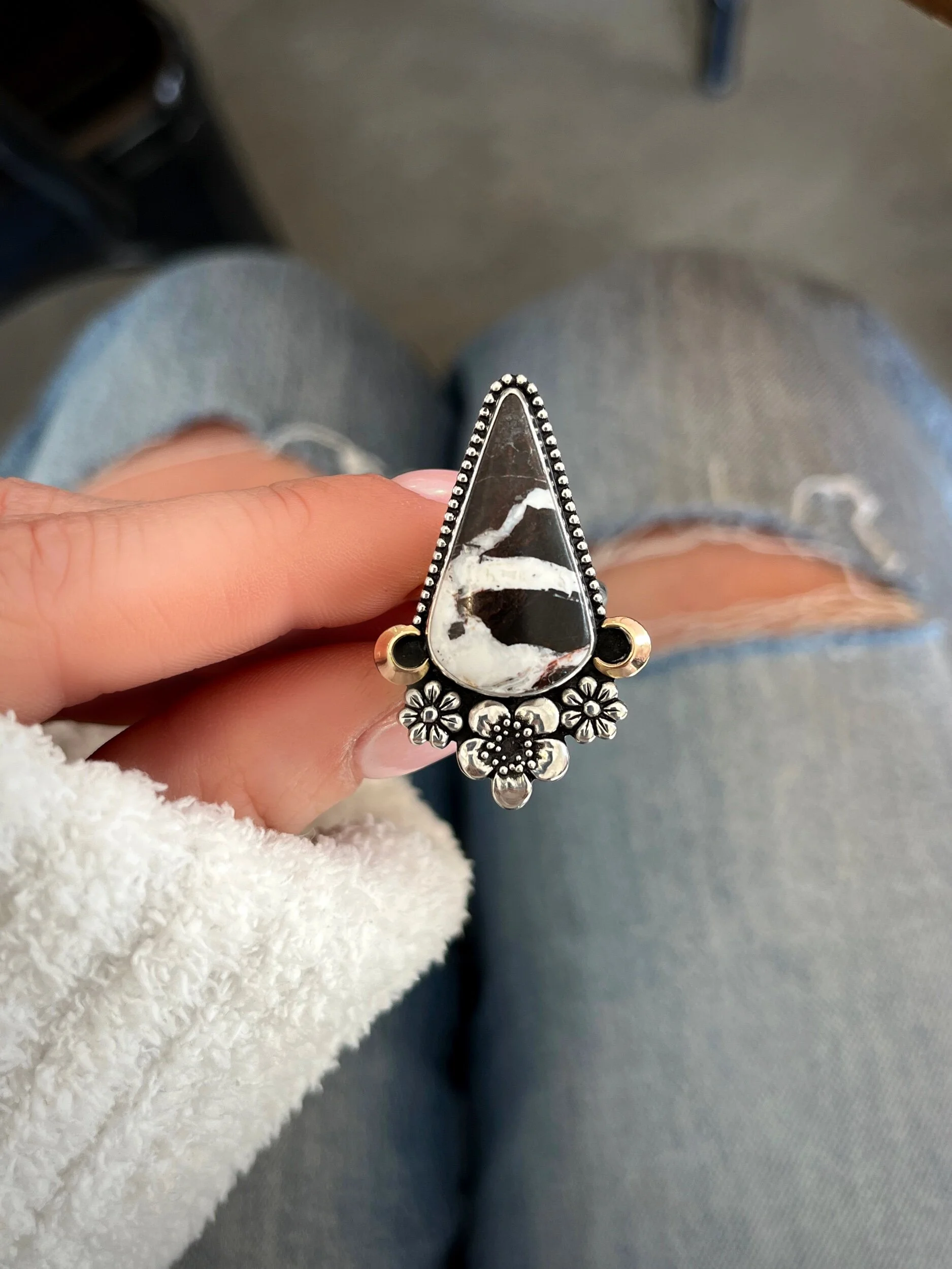 AF179D8F-9C2E-4337-A2A8-94675B087AD9