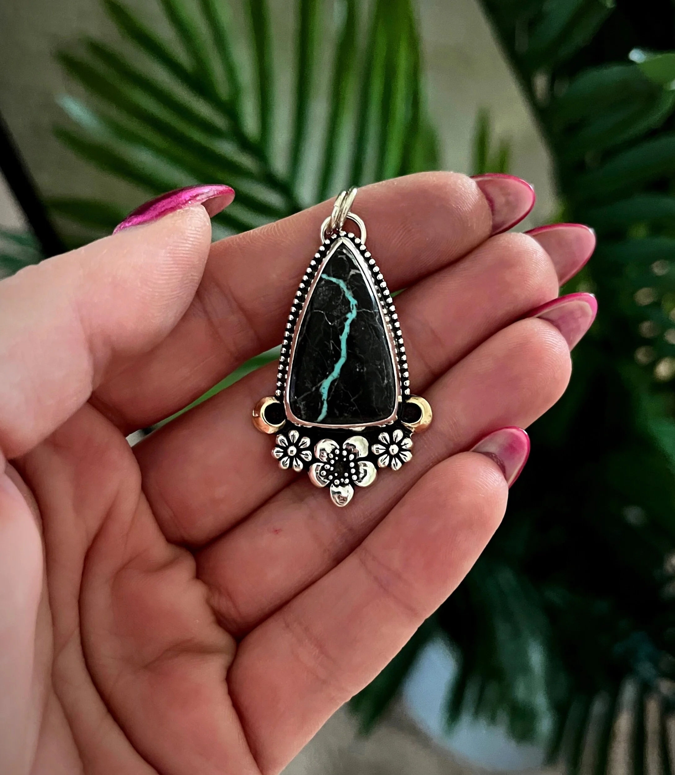 C4F562CD-DA1F-46D2-AF68-4FE748F2113E