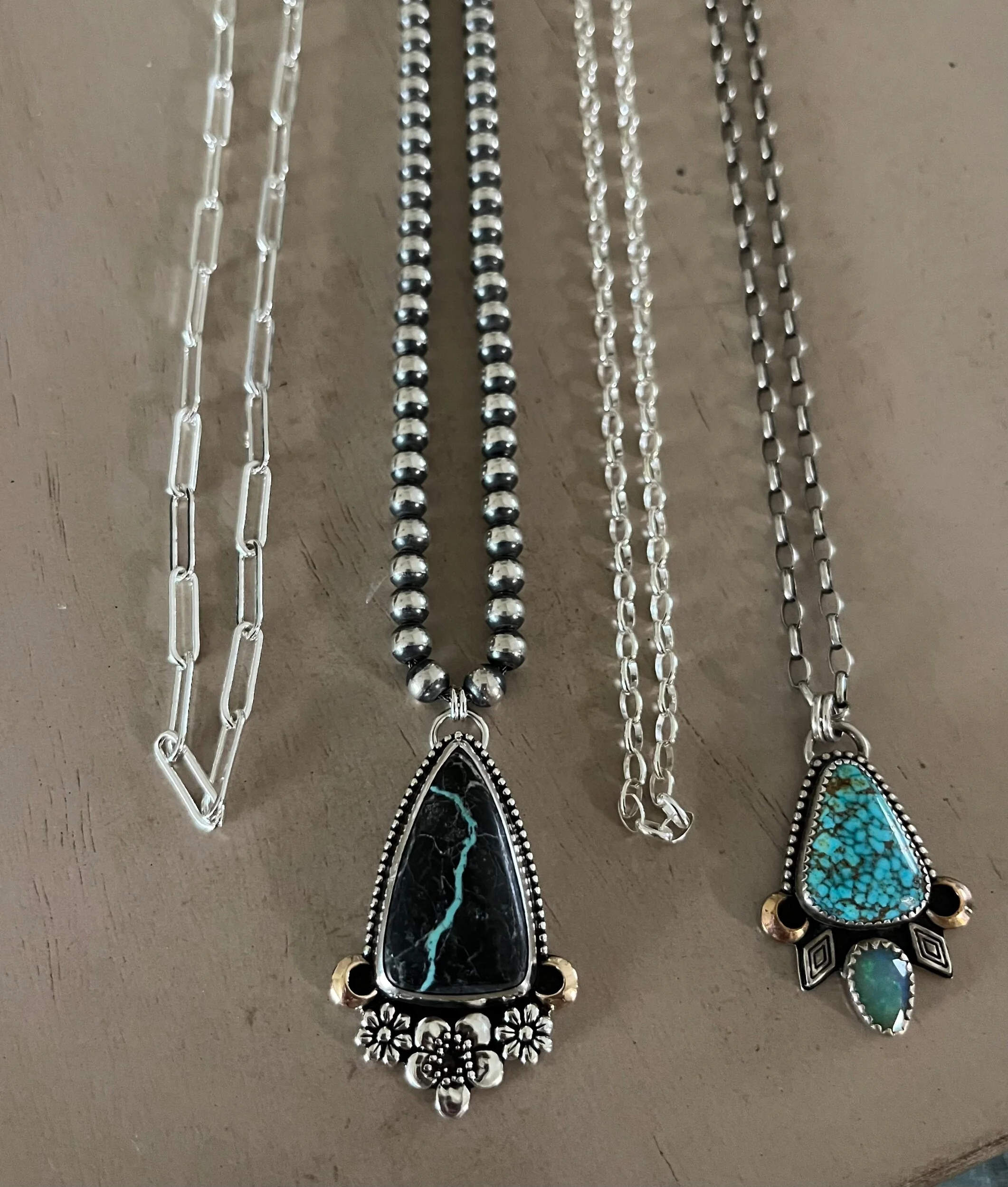 DEBCDAE4-F873-4DE6-9492-6E7CD4DC291C