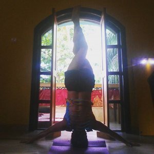 emma sheridan online yoga classes2.jpg