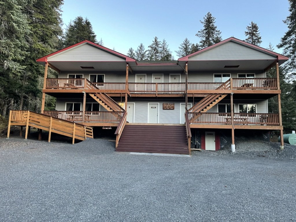 current lodge pic.jpeg