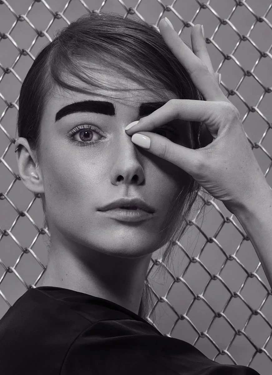 Benefit Haya Valeria119725r 02.jpg