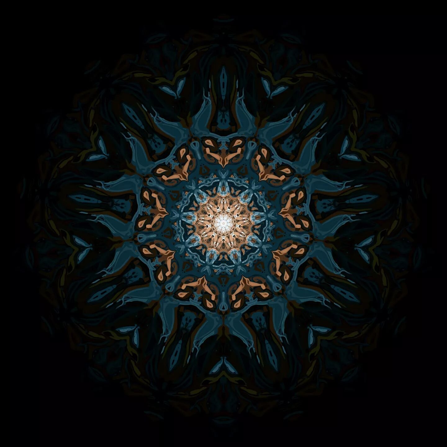 ☀️❄️🕸️
There's always a light at the end of the tunnel. 
.
Playing around on Photoshop, and doing a 9 fold mandala fading from black to white. Swipe to see it inverted
.
.
.
#mandala #mandalapainting #mandalaart #mandaladrawing #mandalaartist #light