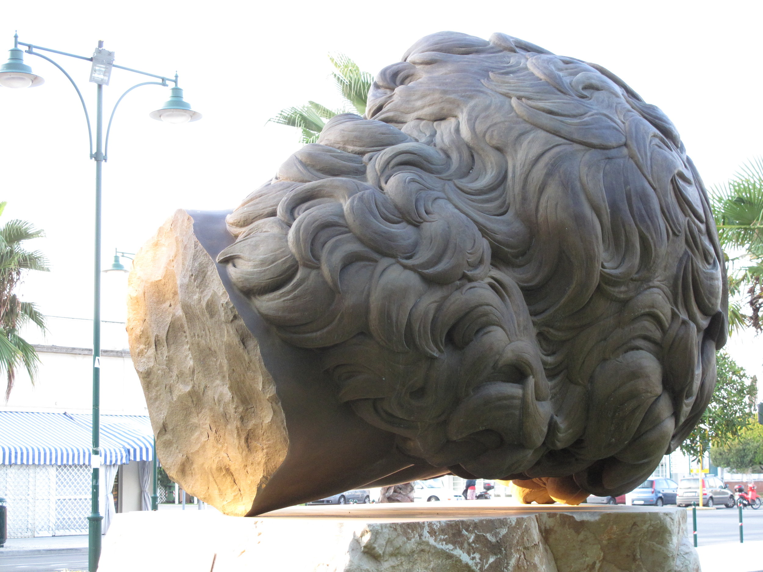 Title: Time Fragment - Homage to the Masters / Year: 2006 - 2010 / Material: Patinaed cast bronze on raw Carrara white marble / Edition: 6