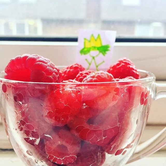 #4 #fridaymorning - queen of the reduced rate raspberries