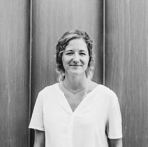 by Annie Potter , Associate Designer at Falling Waters Landscape