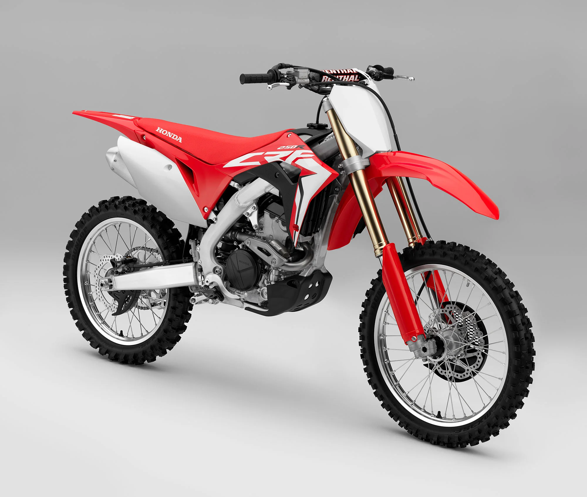18_CRF250R_FR34.jpg