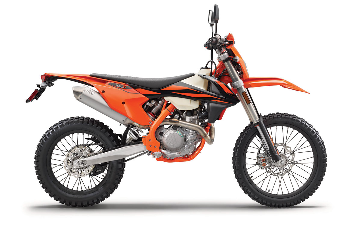2019 KTM 500 EXC-F - The most powerful off-road competition bike on the market, the KTM 500 EXC-F combines raw 4-stroke punch with outstanding rideability, thanks to its high tech, large-displacement engine sitting in a chassis optimized for low weight and outstanding agility. With an incredible power-to-weight ratio, this awesome 510 cm³ SOHC single provides nothing less than the most dynamic enduro experience available, not the least due to its sophisticated mass centralization and geometry, made possible in part by a highly compact engine layout. The extended levels of rideability afforded by the expert-grade chassis are a necessity in order to successfully tame this kind of performance, for a true racing advantage.