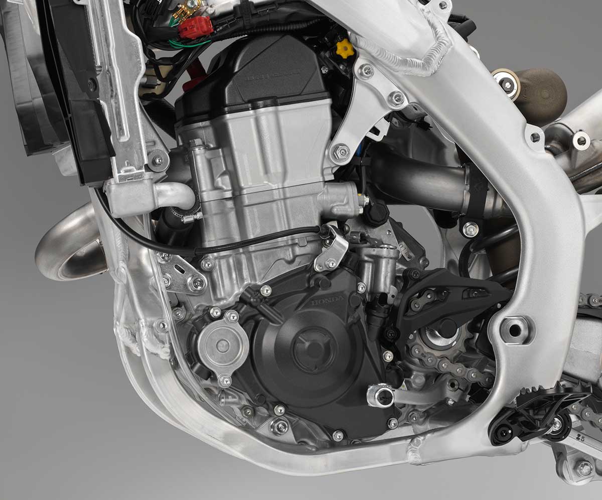 19-Honda-CRF450R_engine-L.jpg