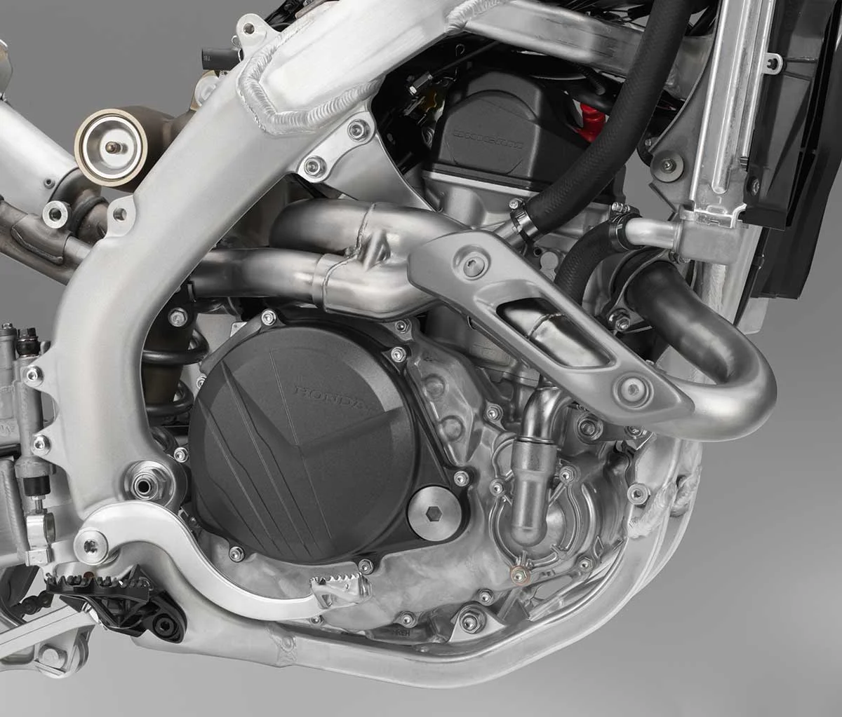 19-Honda-CRF450R_engine-R.jpg