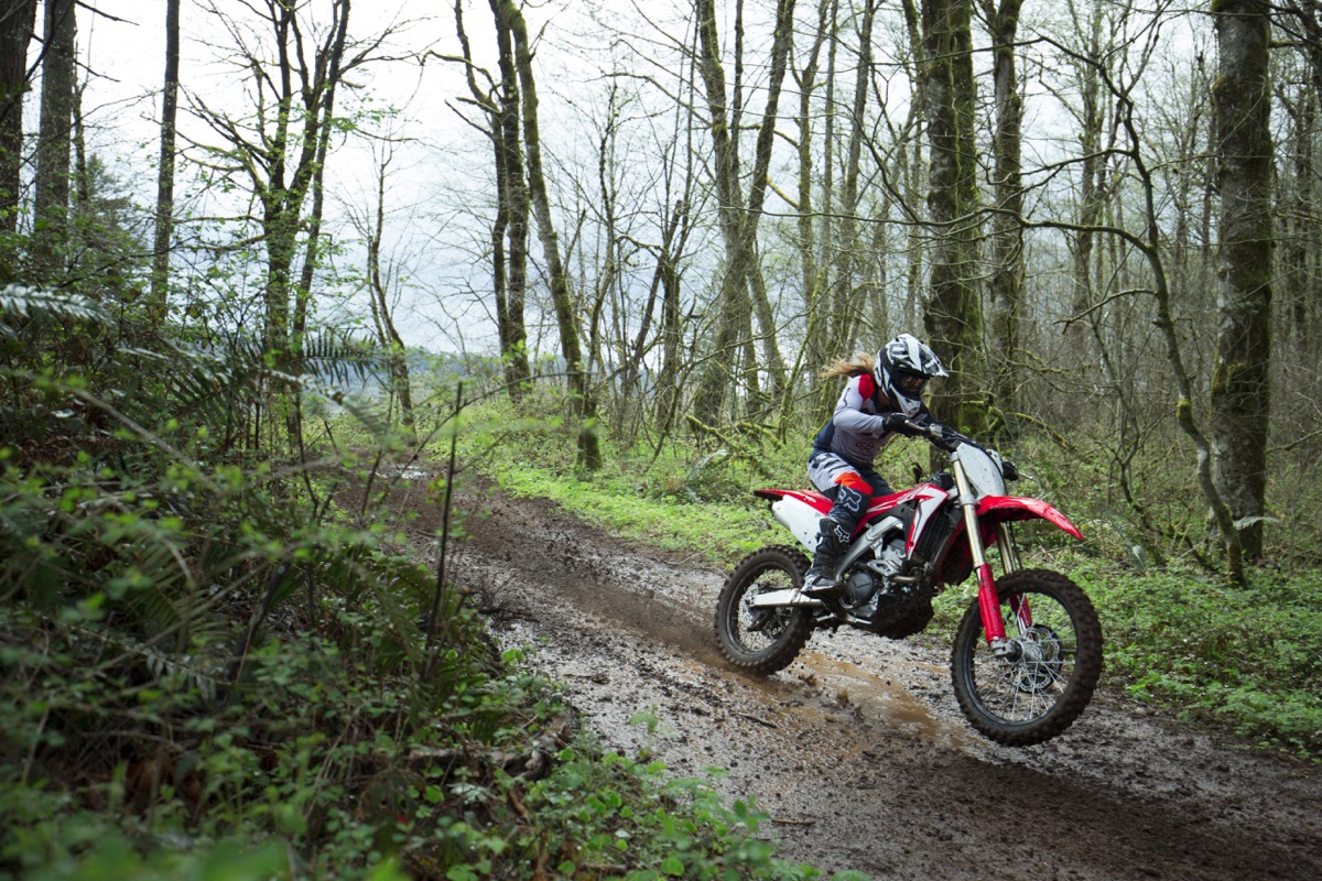 19 Honda CRF250RX_Action_2.jpg