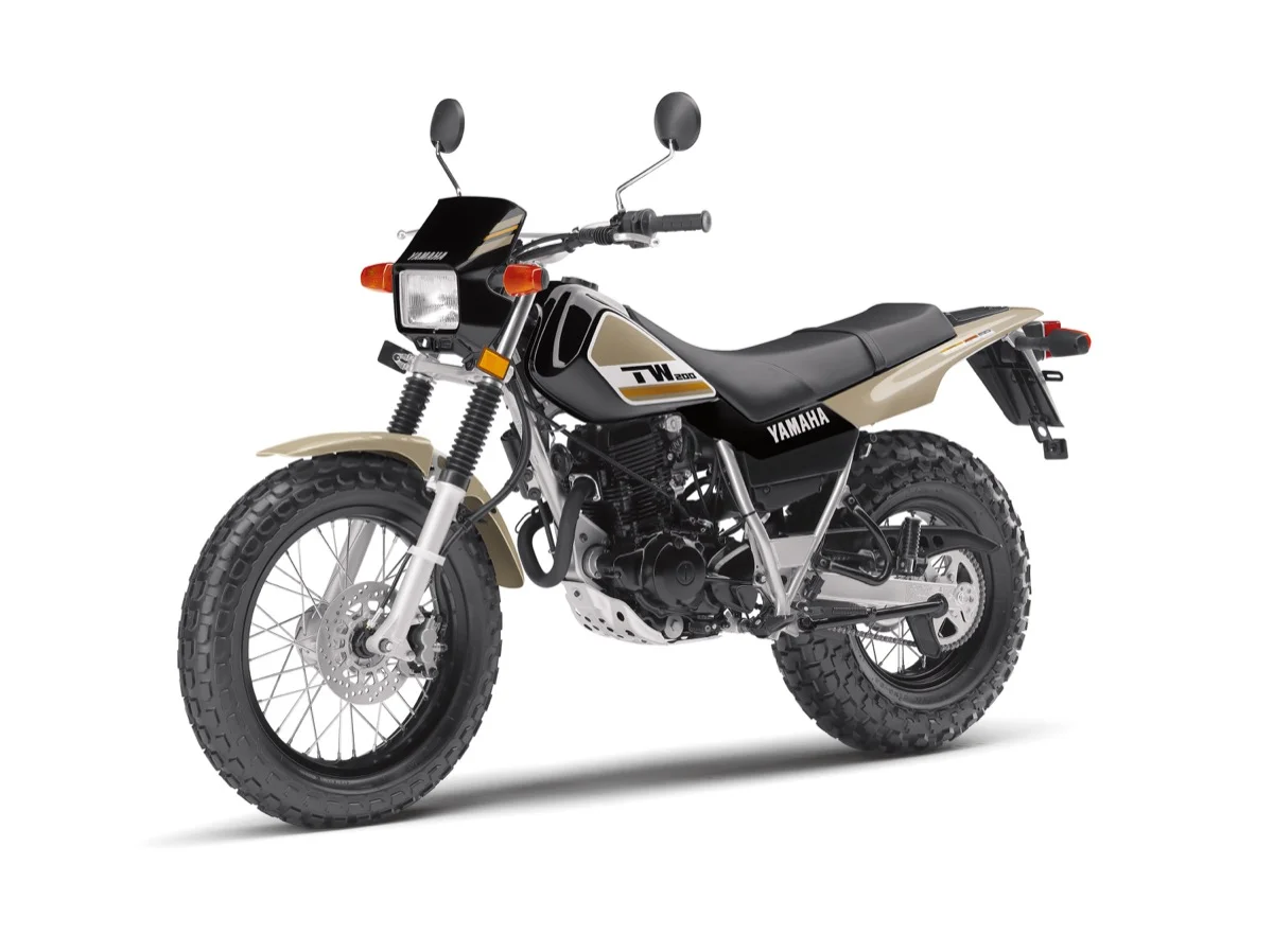 19_TW200_SandyBeige_S4.jpg
