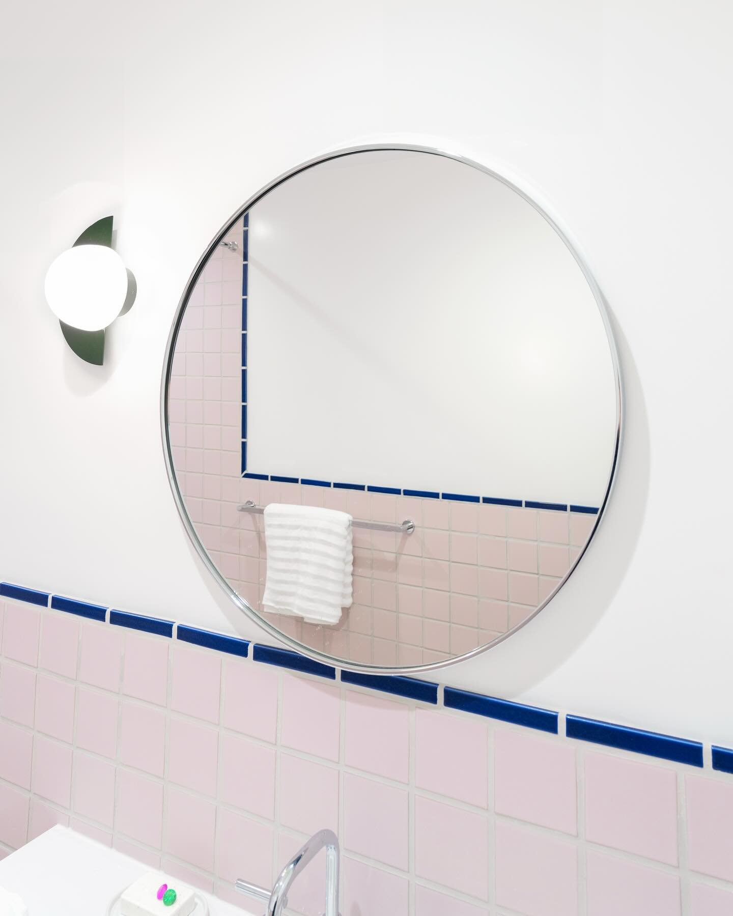 Two tone bathroom N.2🩷🔵
This bathroom sparkles like crystal and diamonds 💎✨
When the 4x4 dawn tiles met the charming azure lines, it was a match made in tile heaven 💙🩷 A little love story told in porcelain and color!

#bathroomdesign#uniquedesig