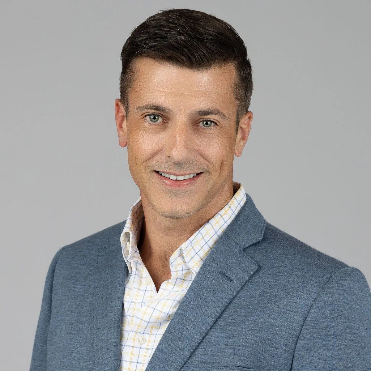 The Essential Checklist: Preparing Your Team for Corporate Headshots