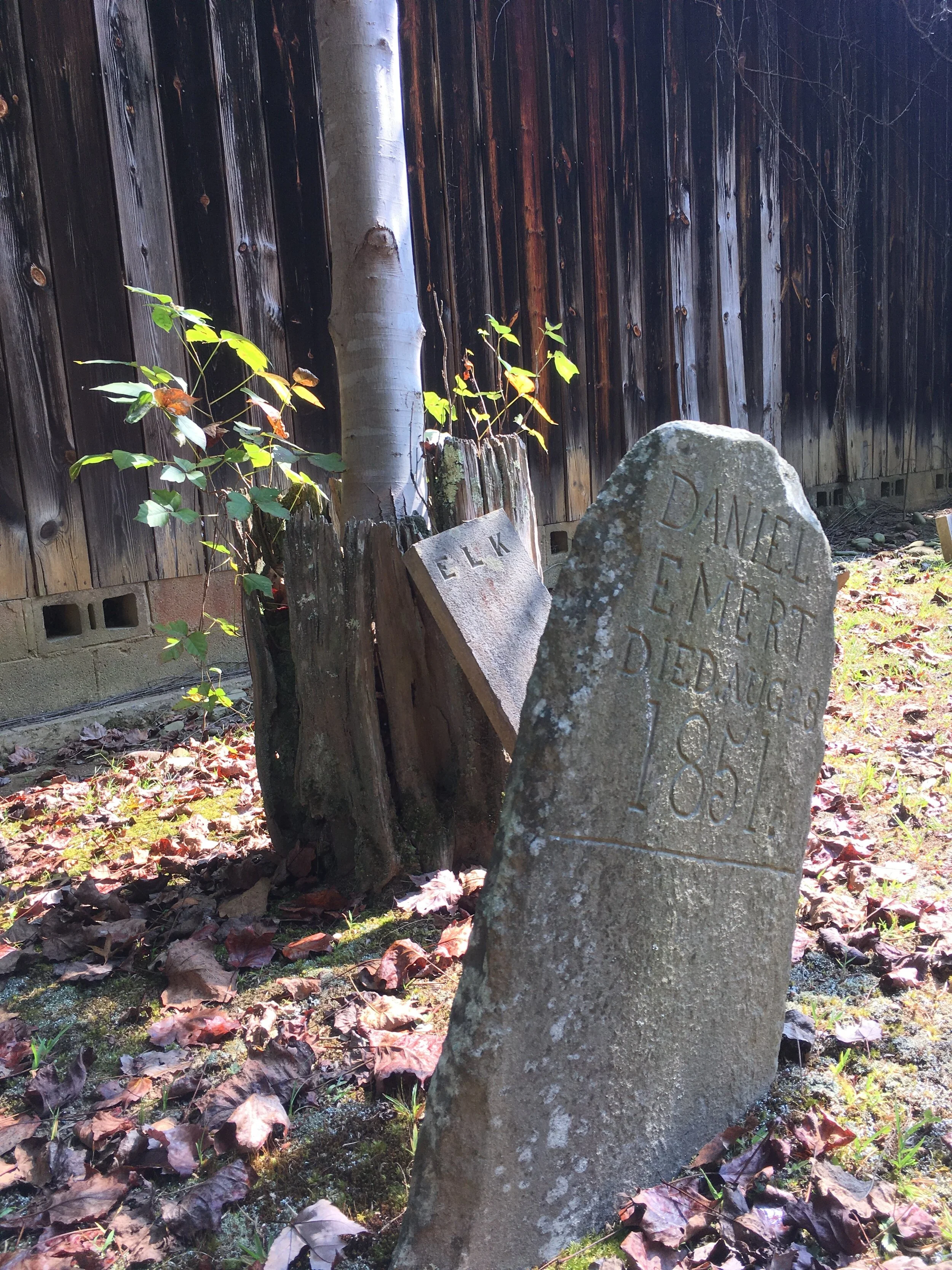 Emert Cemetery, Pittman Center TN