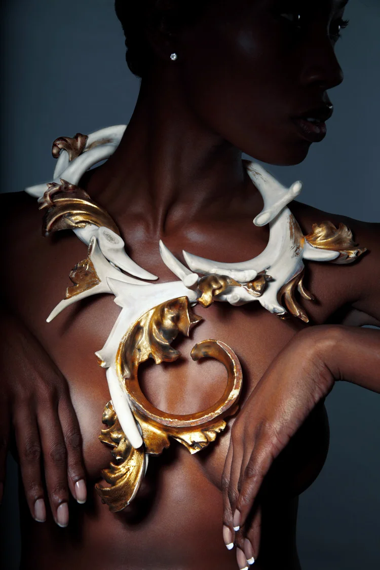 Acanthus Neckpiece
