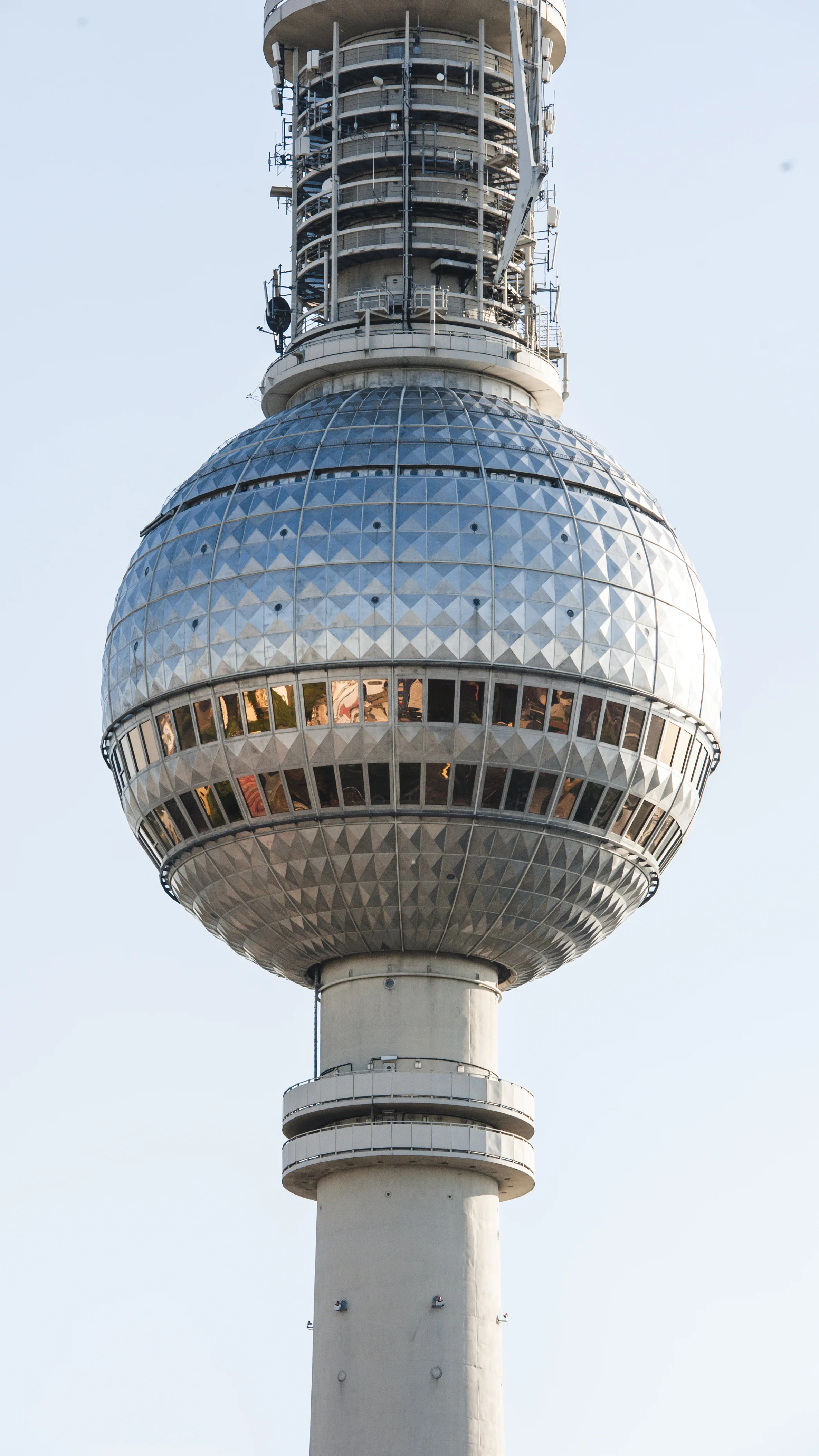 bberlin_tv_tower.2.jpg