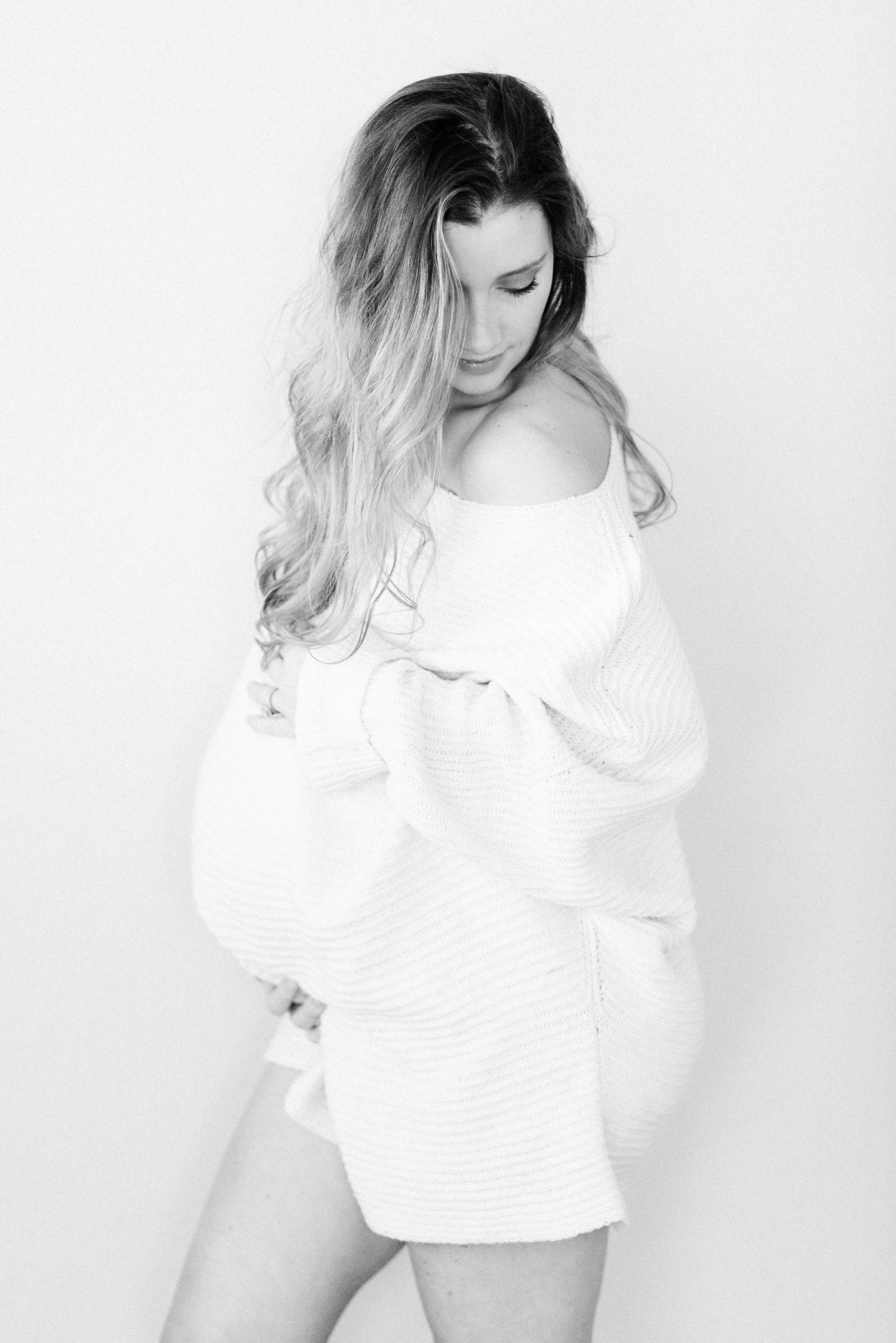 rachelmaternitysession32719-80.jpg