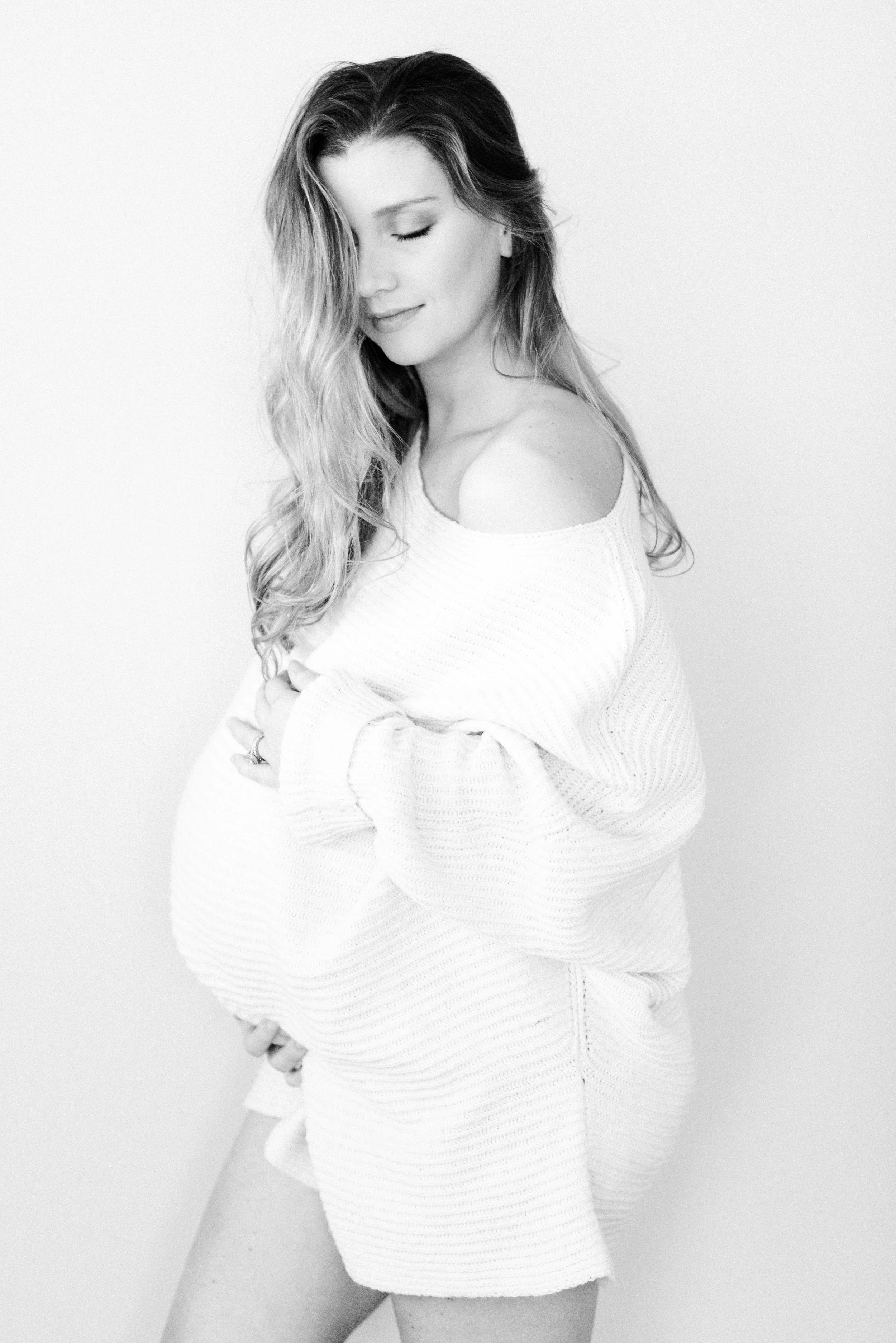 rachelmaternitysession32719-81.jpg