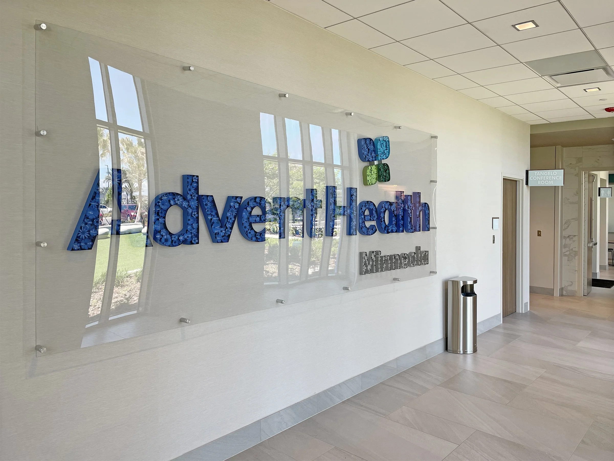paper-signage_JUDiTH+ROLFE_AdventHealth-Minneola-installation2.jpg