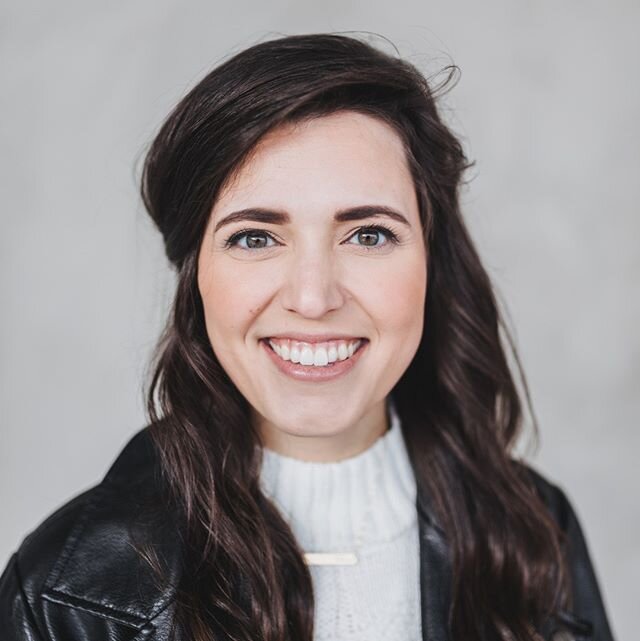 Hi there, I'm Casey! 🙋🏻&zwj;♀️⁠
⁠
I'm one of the co-founders of Second Fiddle. A few things that you may not have known about me...⁠
⁠
- I'm an enneagram 8 (my friends tell me I'm a nice 8, though 😏)⁠
- I love 80s music⁠
- I love tacos and really 