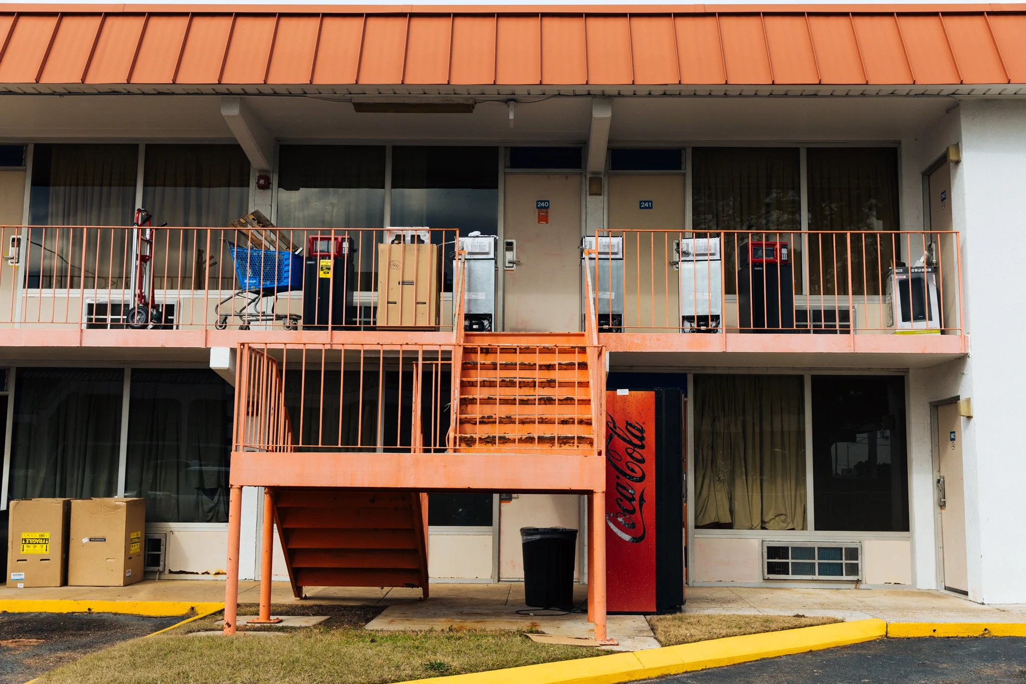 Brantman_180201_JulienMacQueen_Motel_Web_057.jpg