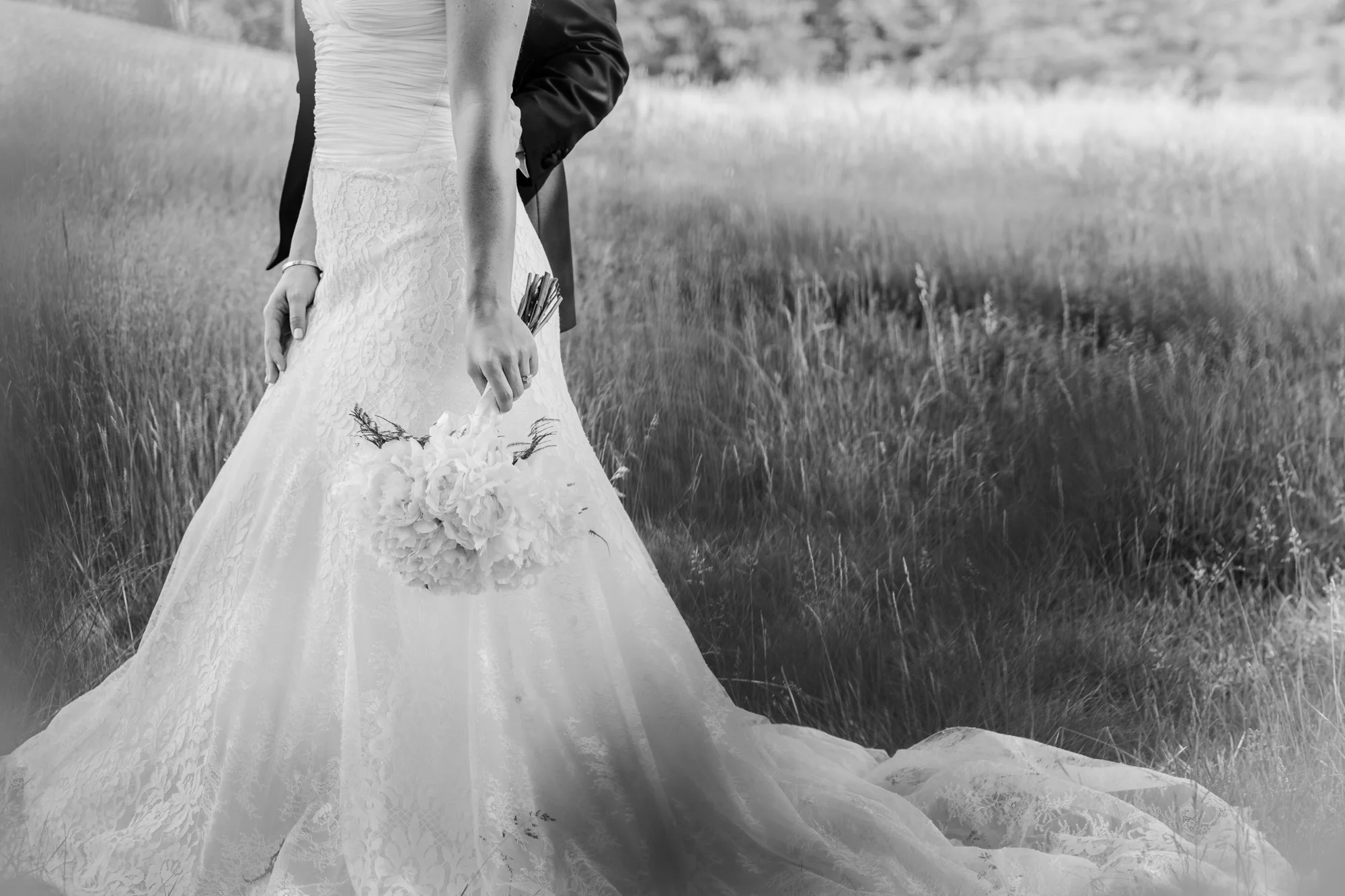 Rural Portraits | Bridal Portraits | I Do | Wedding Photography | Best Wedding Photographer in New York | Artistic Wedding Photographer | Fine Art | Weddings | Black & White | The Bouquet