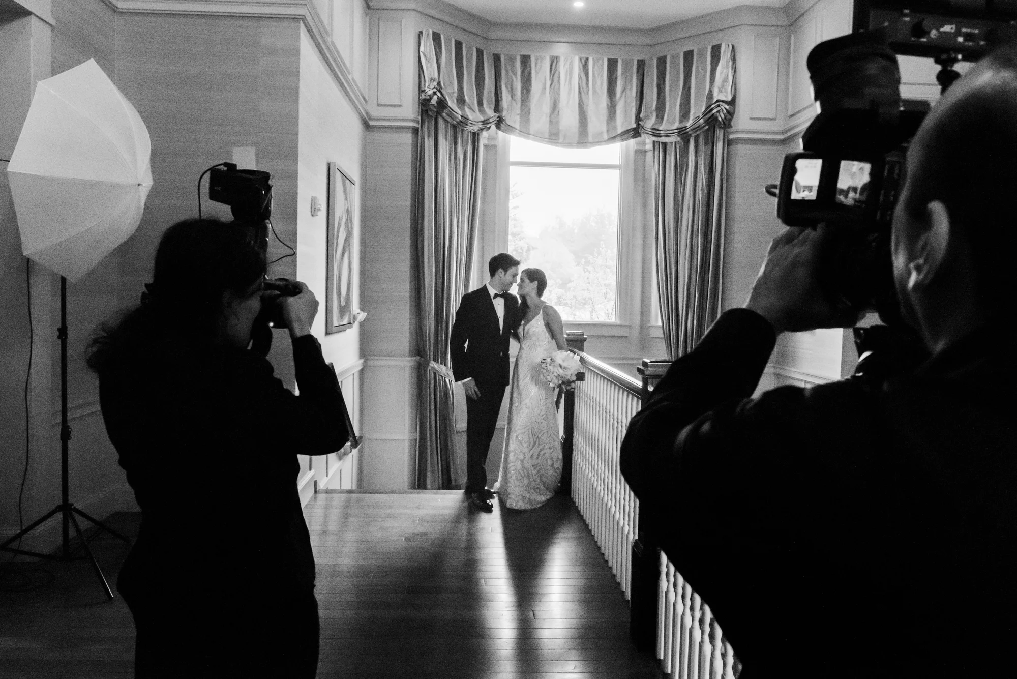 Wedding Photography | Best Wedding Photographer in New York | Artistic Wedding Photographer | The Dip | Black & White | Fine Art | Famous | Diamond | Weddings | Portraits