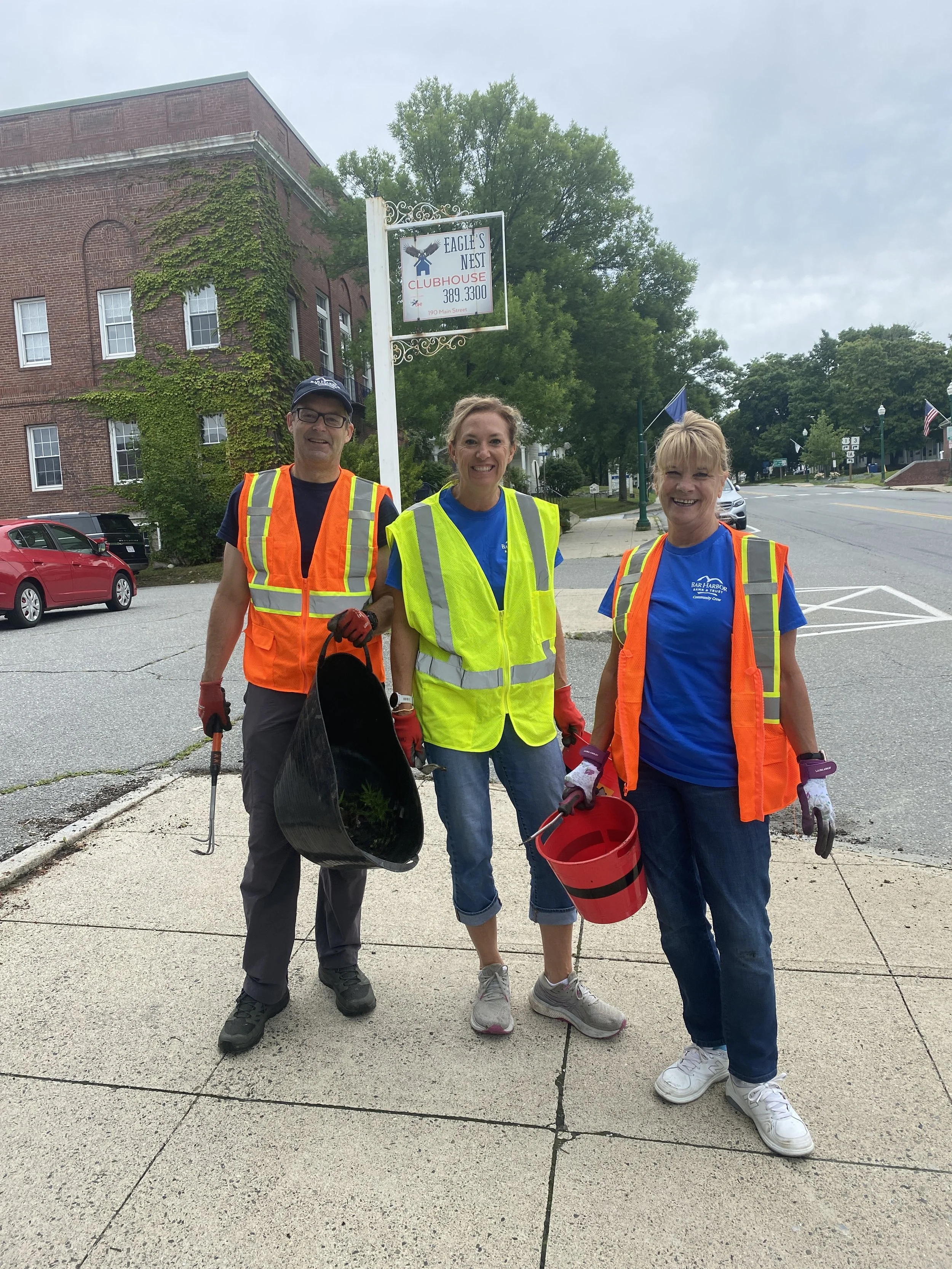 Summer Volunteer Downtown Cleanup