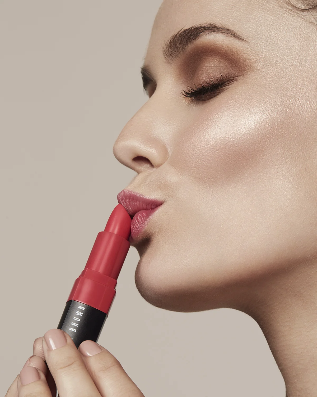 BOBBI BROWN