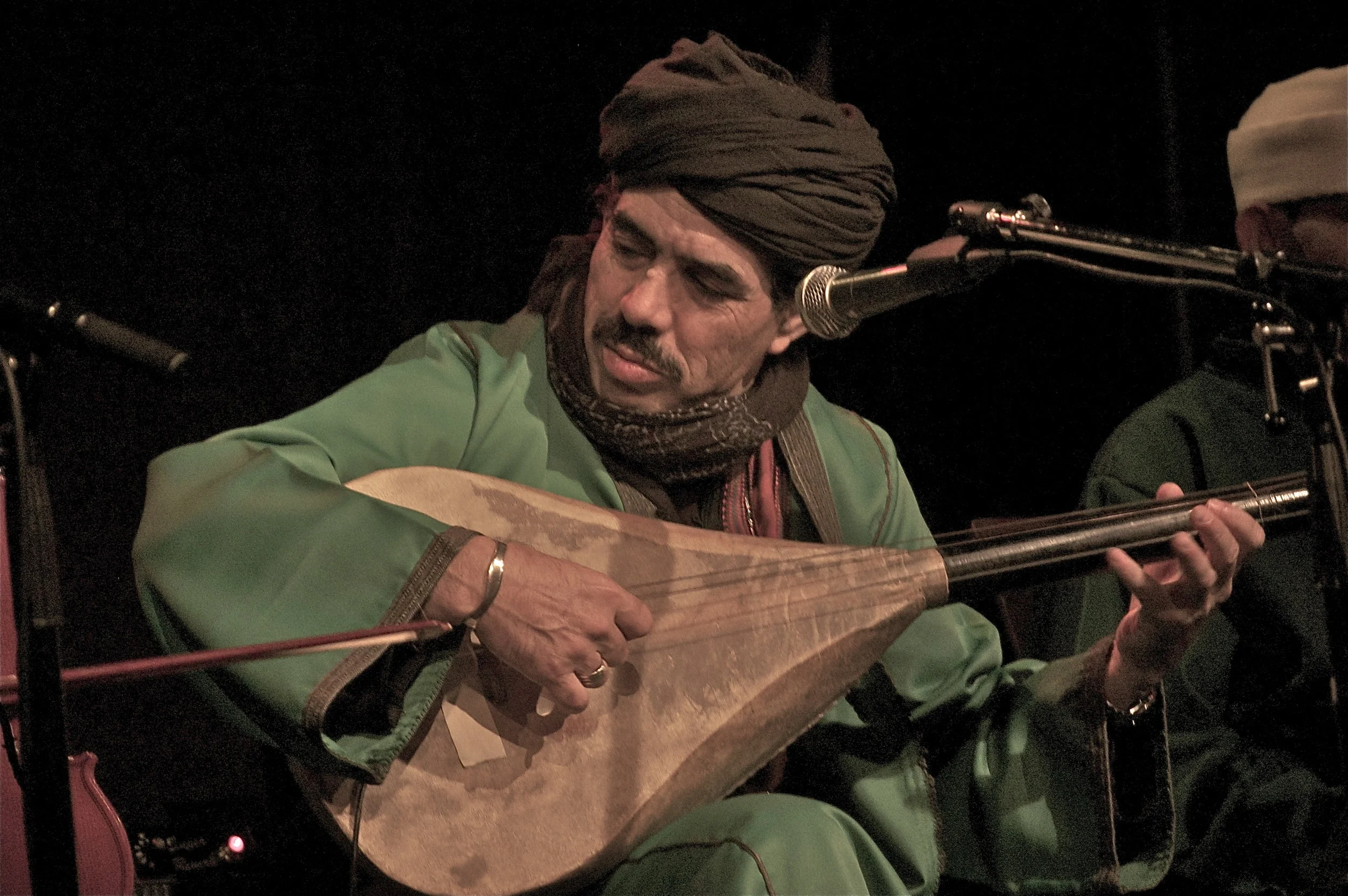 Bachir Attar with Gimbri performing live at the Nertiti Club