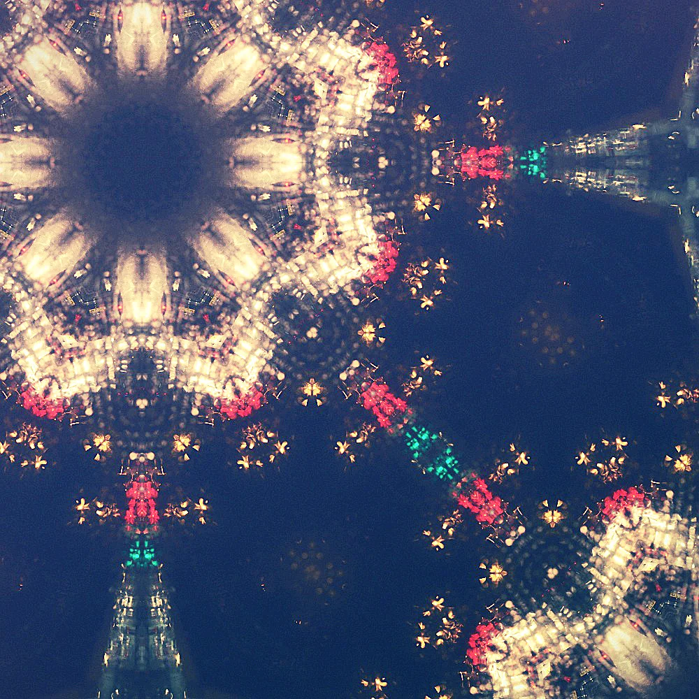 Luminous Pixel Mutation 21