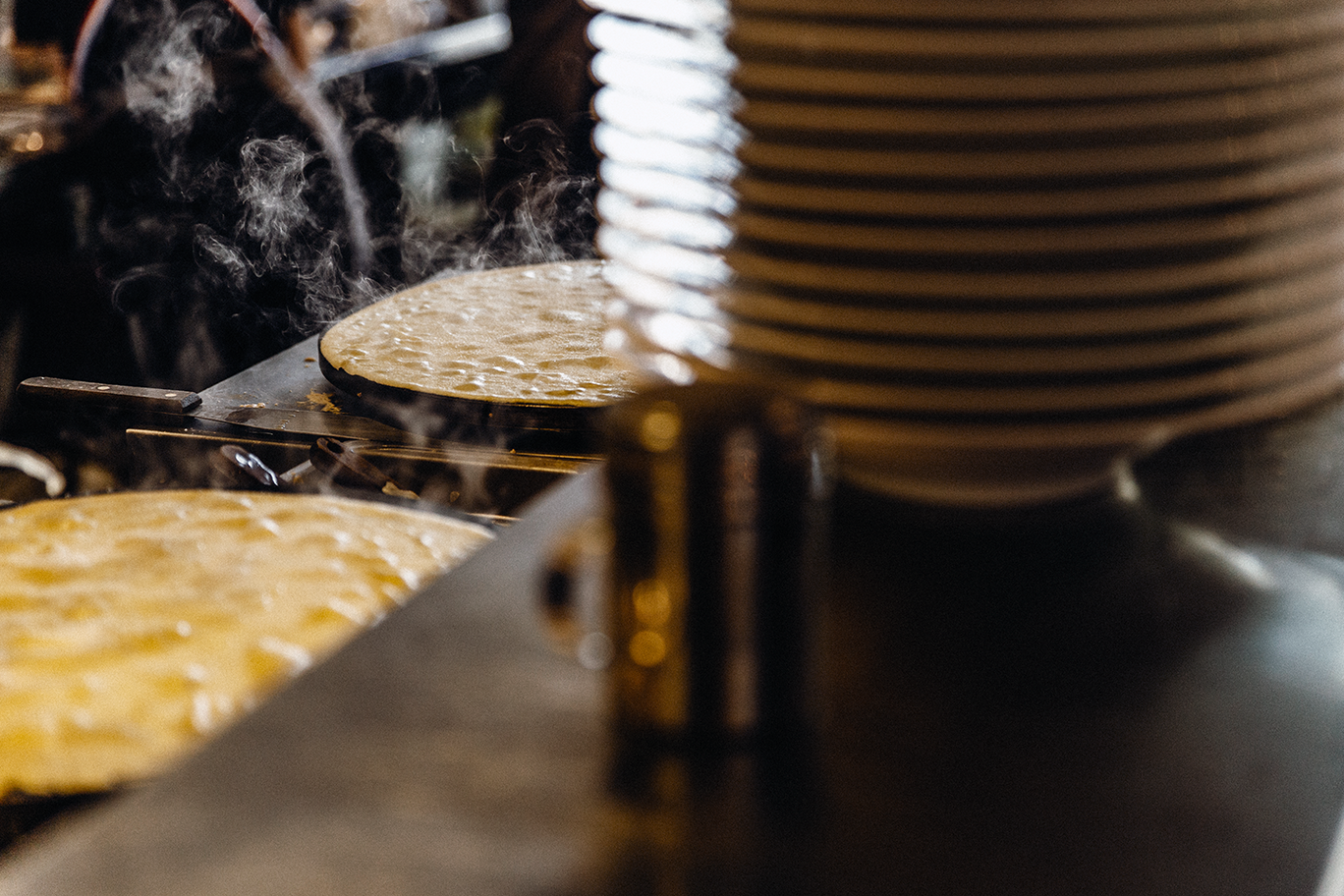 La-Fourchette-restaurant-crepe-kitchen01.png