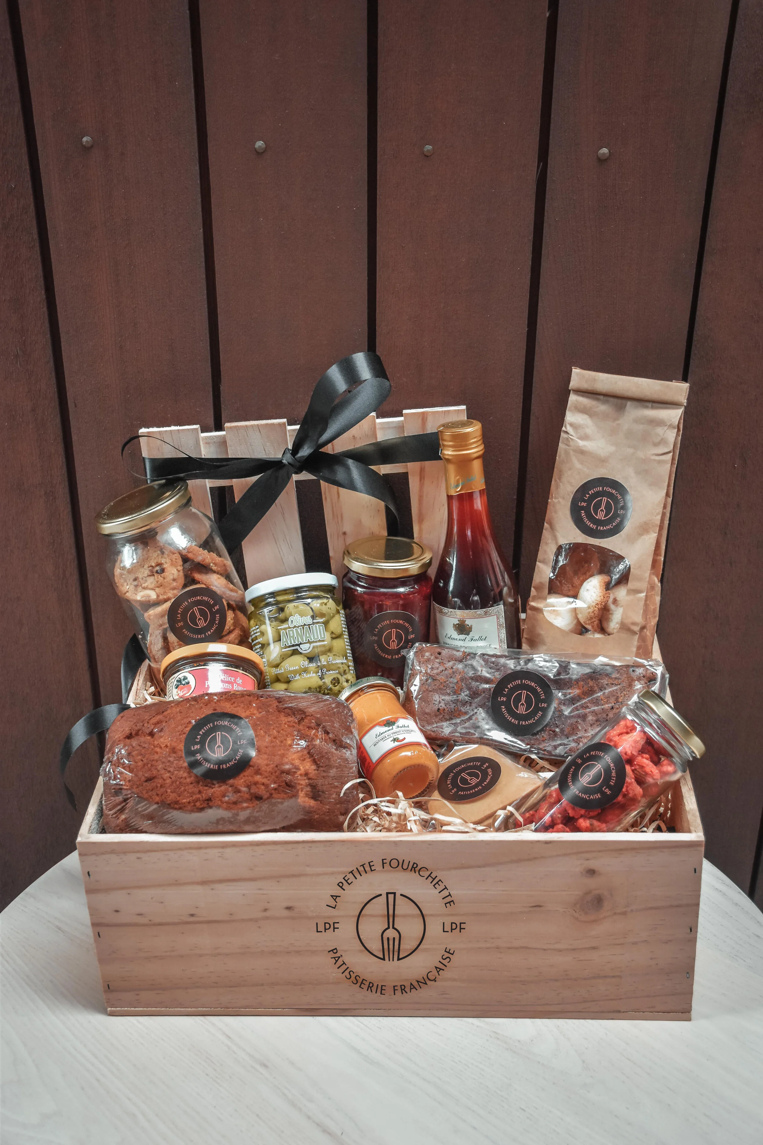 hampers large.jpg