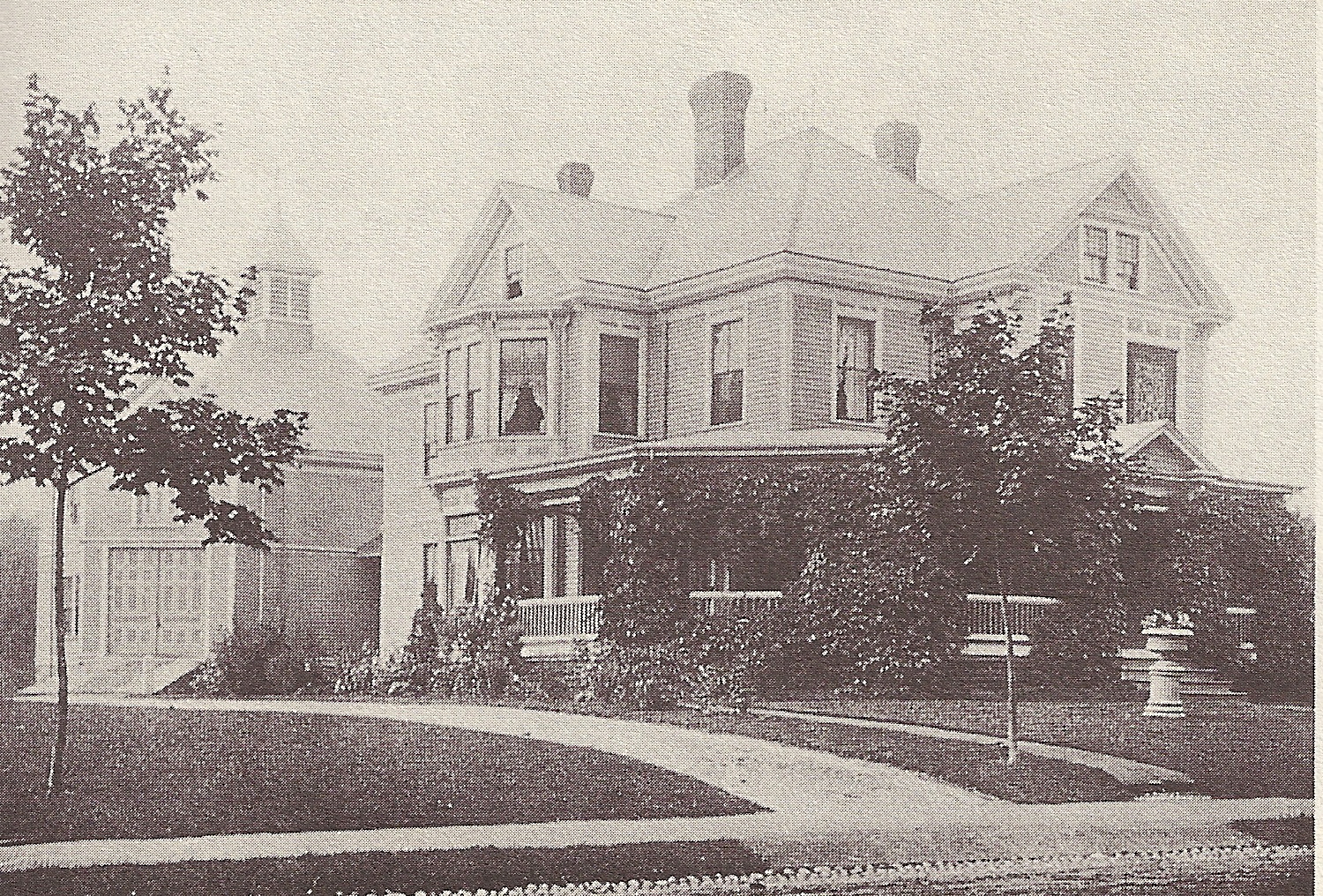 Inn+pre+1896.jpg