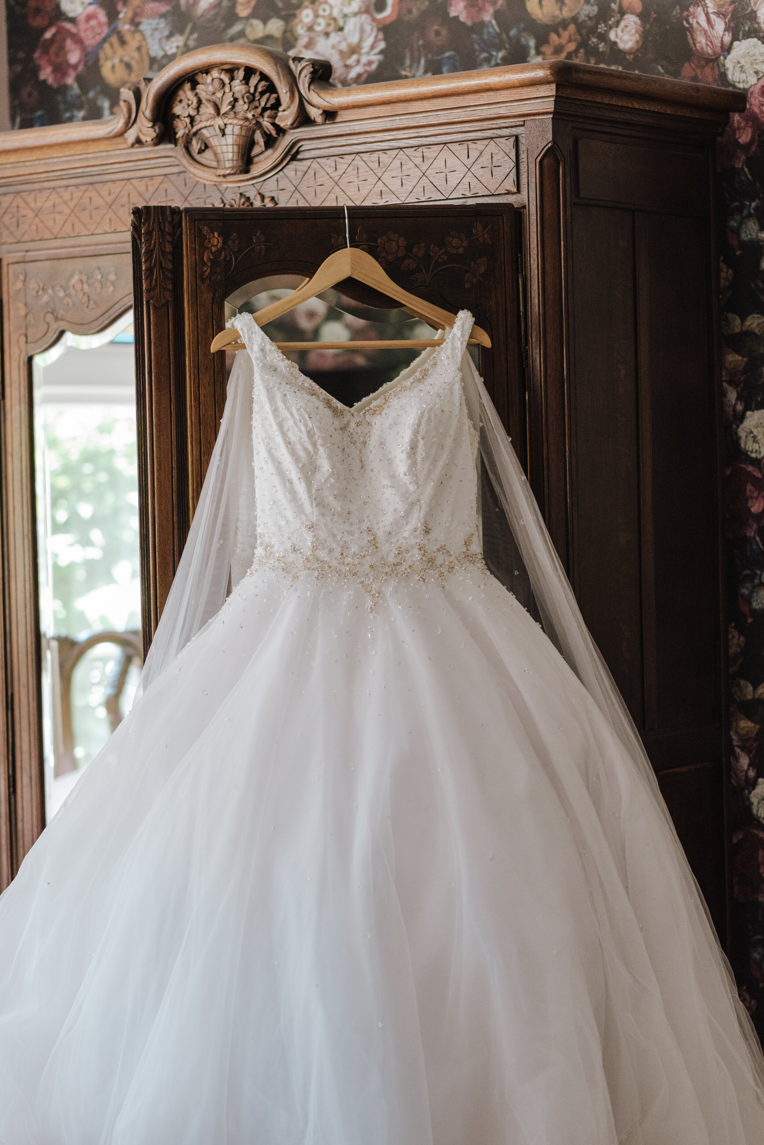 Wedding_Dress-3.jpg