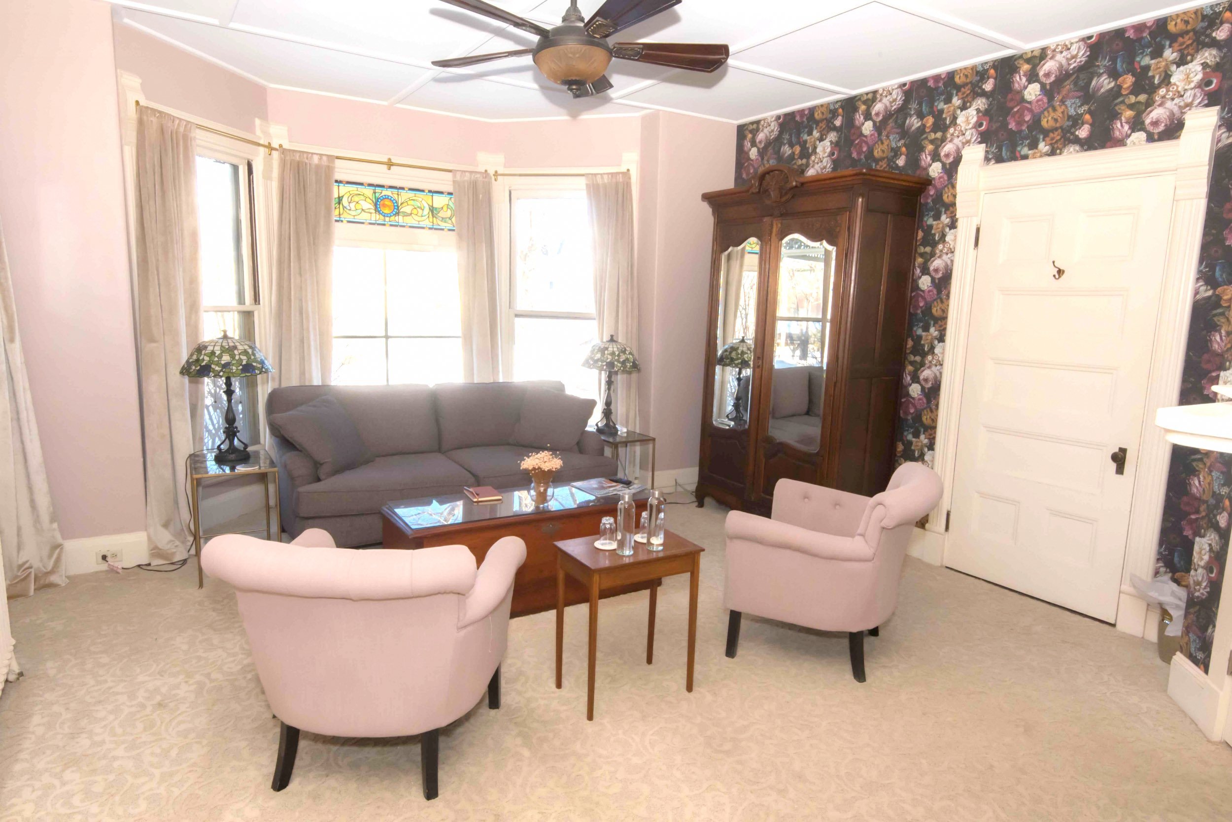 resizecom_Grand parlor-2.jpeg