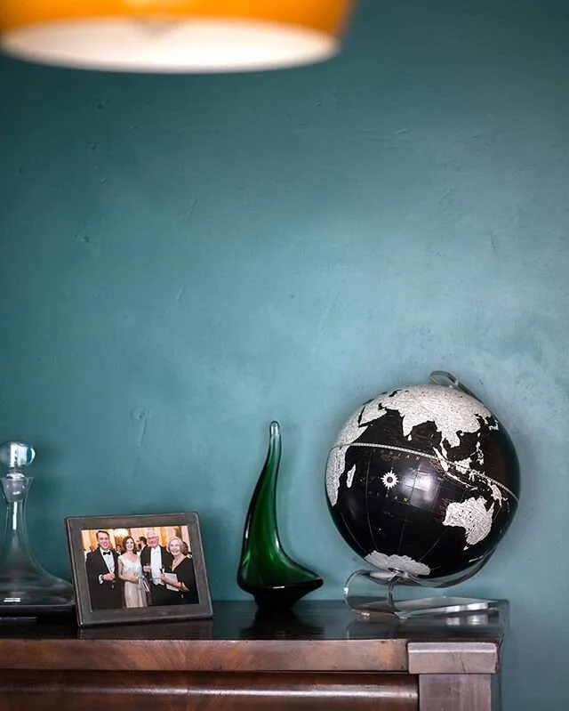 I was missing using the camera, so made some images around the house and posted them on my website &quot;latest&quot; section, link in bio...
.
.
.
.
.
.
.
.
.
.
.
.
#lifestylephotography #interiorsphotography #lockdownlife #ourhouse #wherewelive #tr