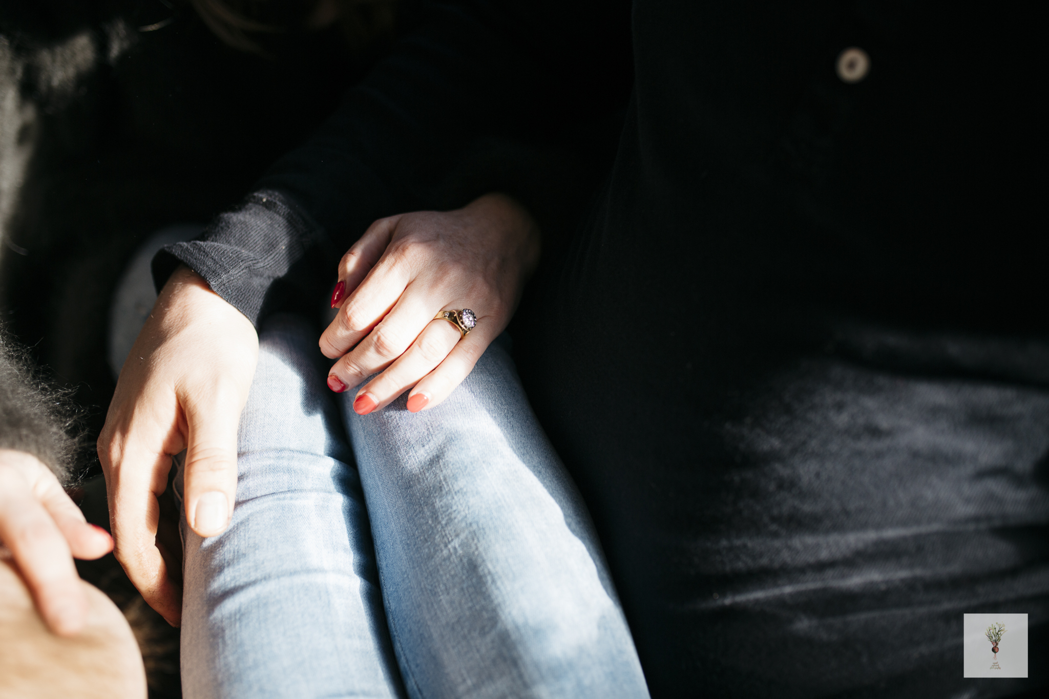 Tasmanian_wedding_photographer_engagement_Hobart-35.jpg