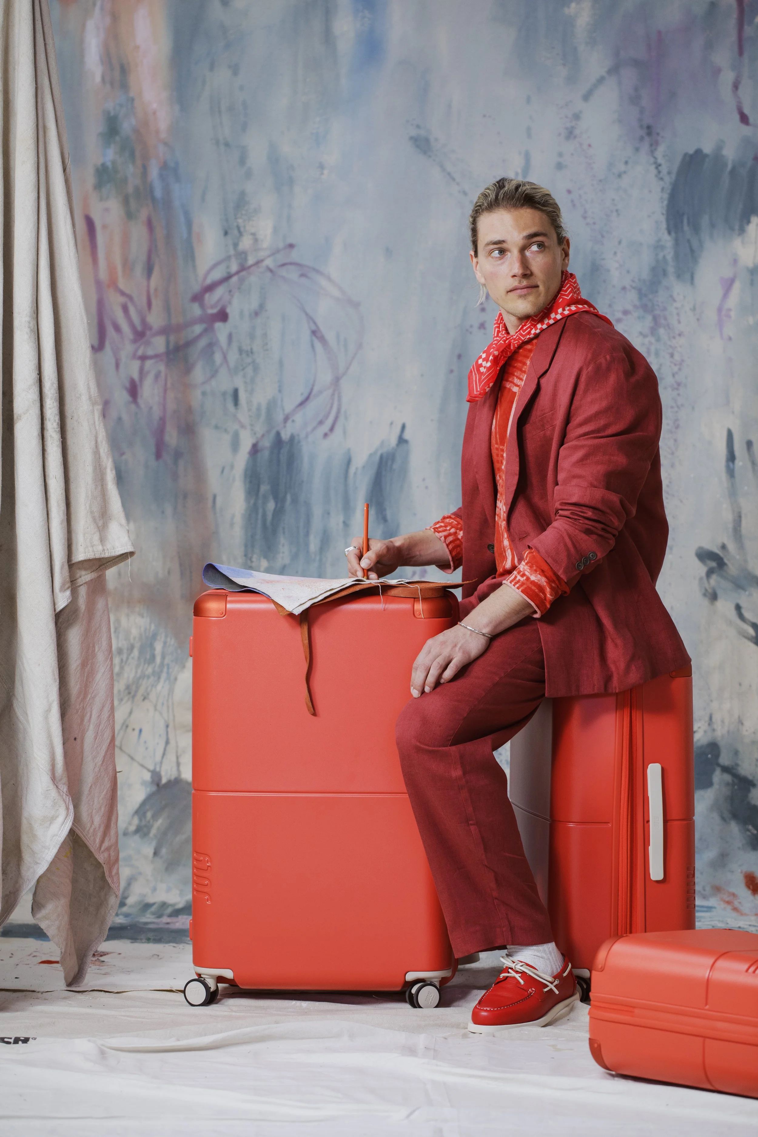 JULY_COLOUR THEORY_RED_00001.jpg