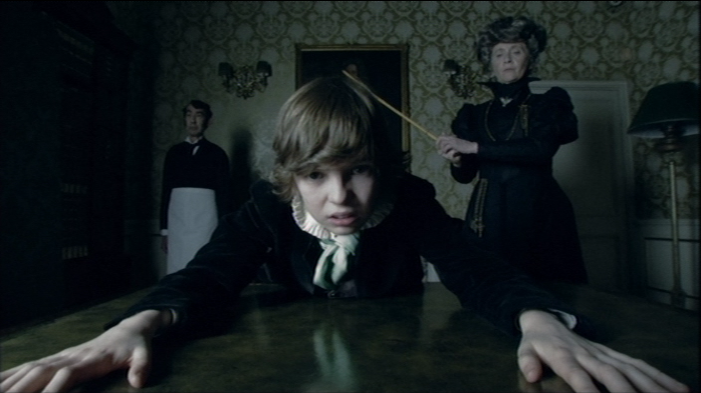 WHO KILLED MRS DE ROPP