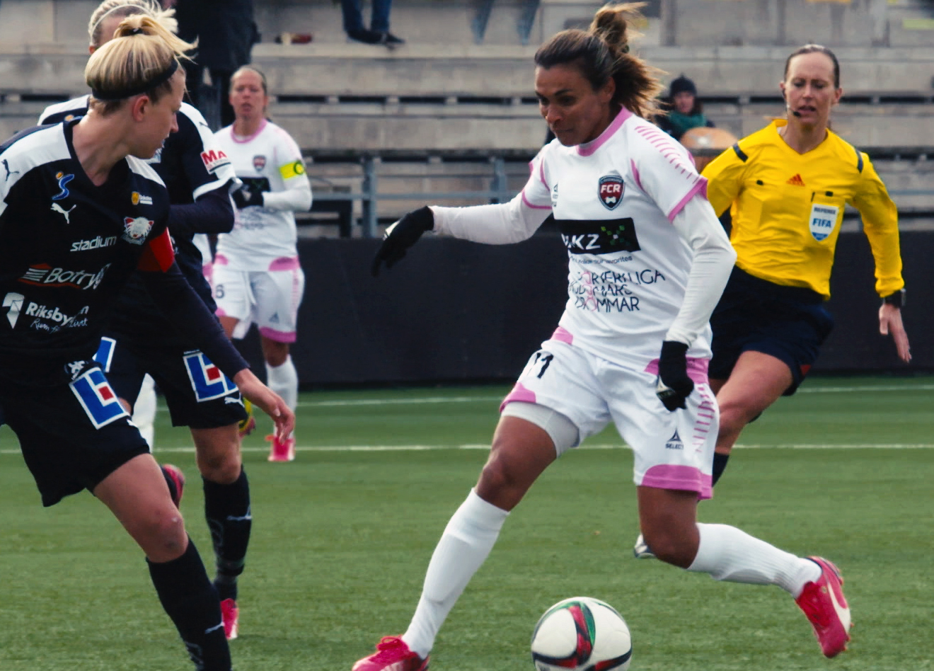 3_Marta_action_FC_Rosengard.jpg