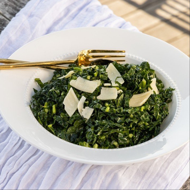 Holy Kale Caesar. This recipe and more in our WTFork Signature Course. SEE LINK IN BIO⁠
⁠
#kale #learntocook #cooking