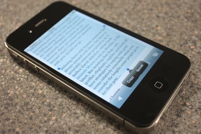 iPhone 4 - read to me